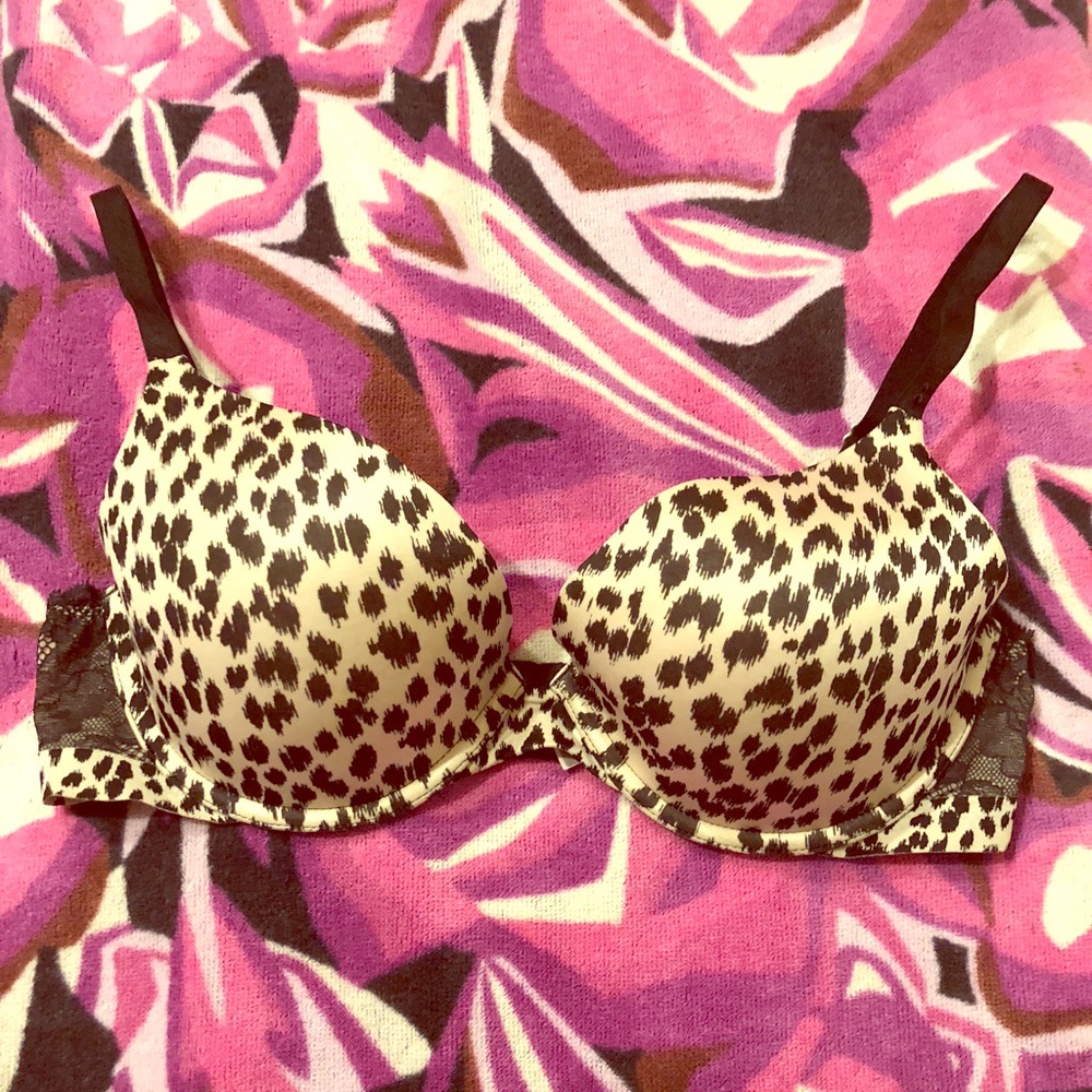 Rare Leopard print & lace Bio Fit Demi uplift bra